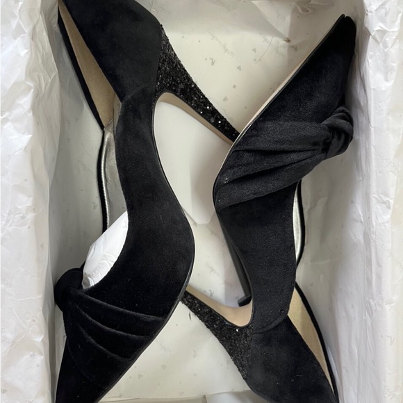 Heel shoes - Picture 4 of 4